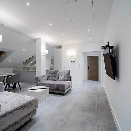 Rynek 7 By Zywiecki**** דירה